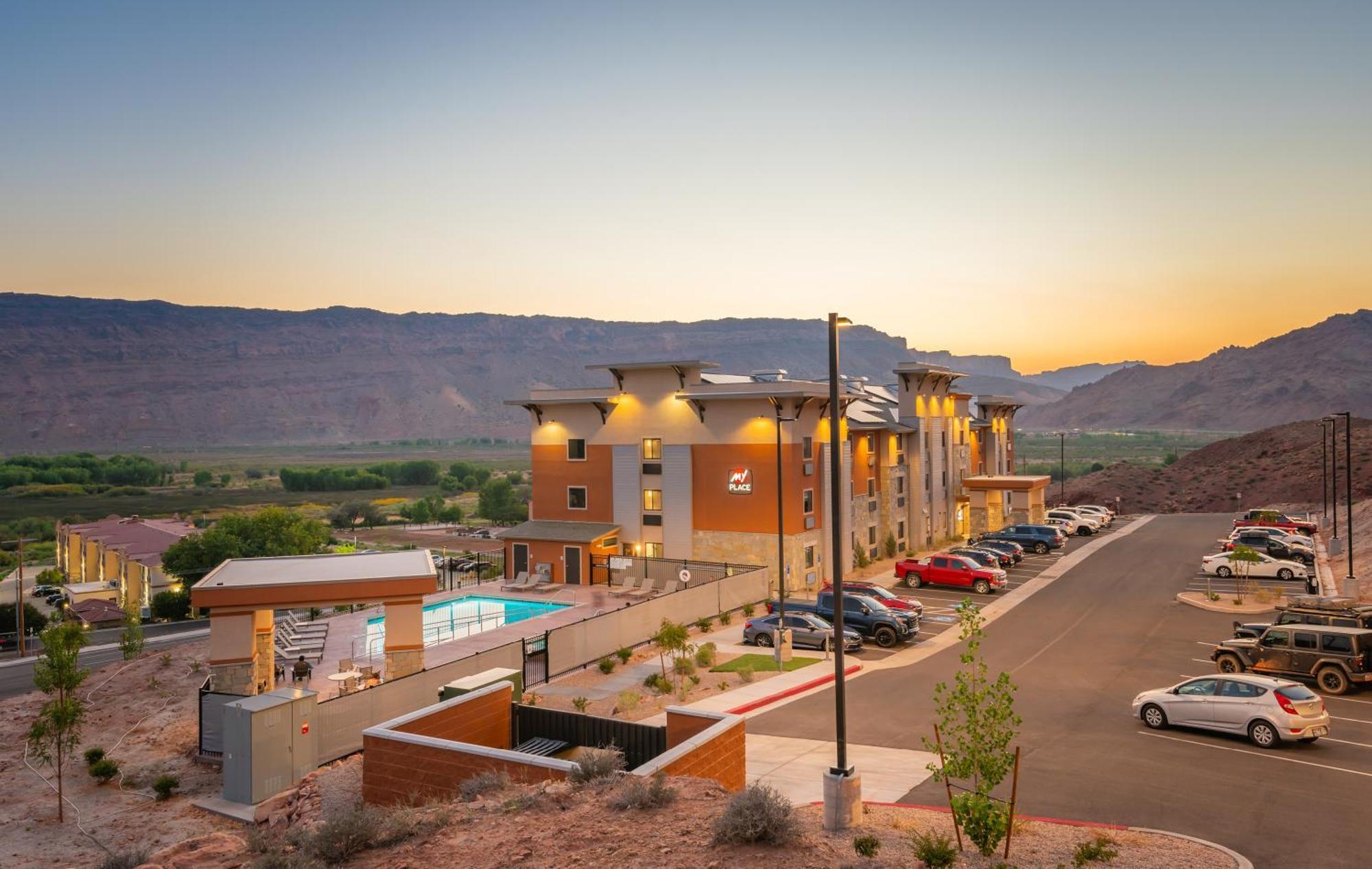 My Place Hotel-Moab, Ut Екстериор снимка